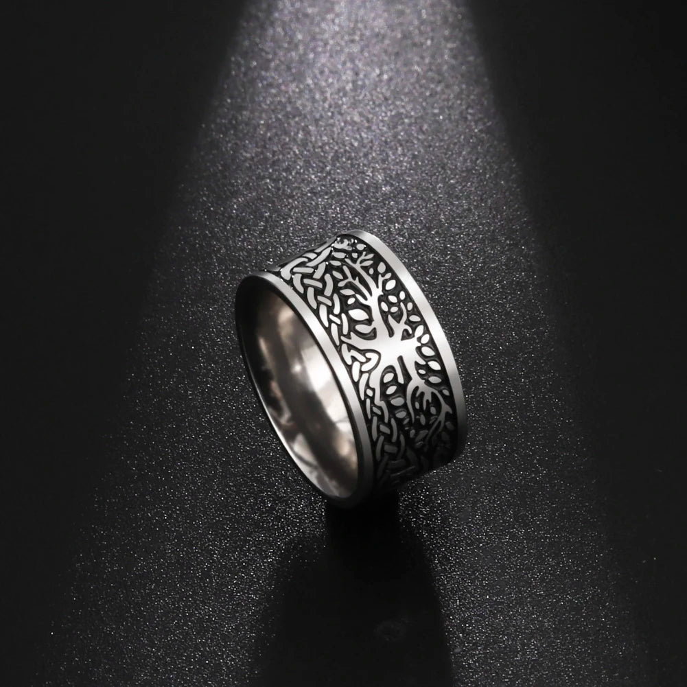 Bague yggdrasil