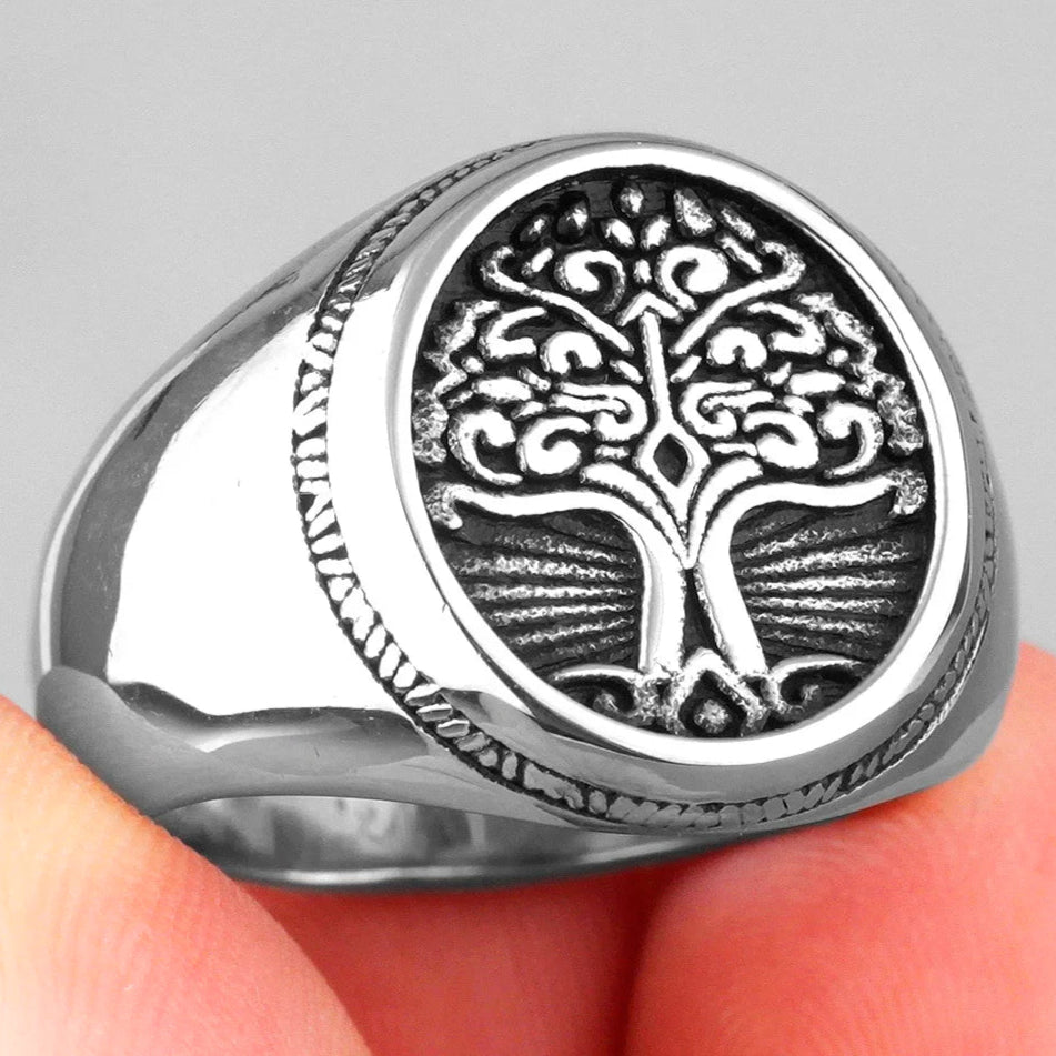Chevalière arbre de vie