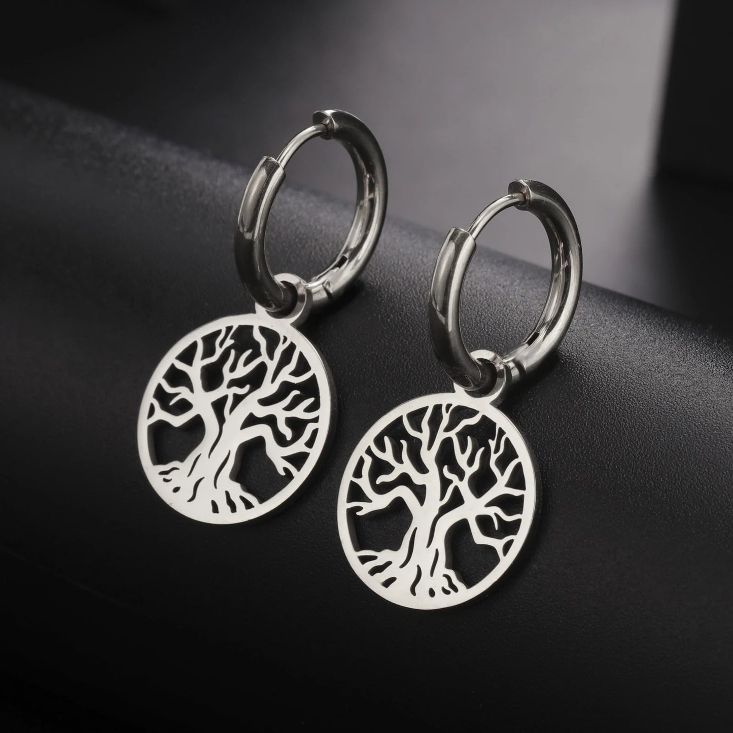 Boucles d'oreilles ronde arbre sans feuilles