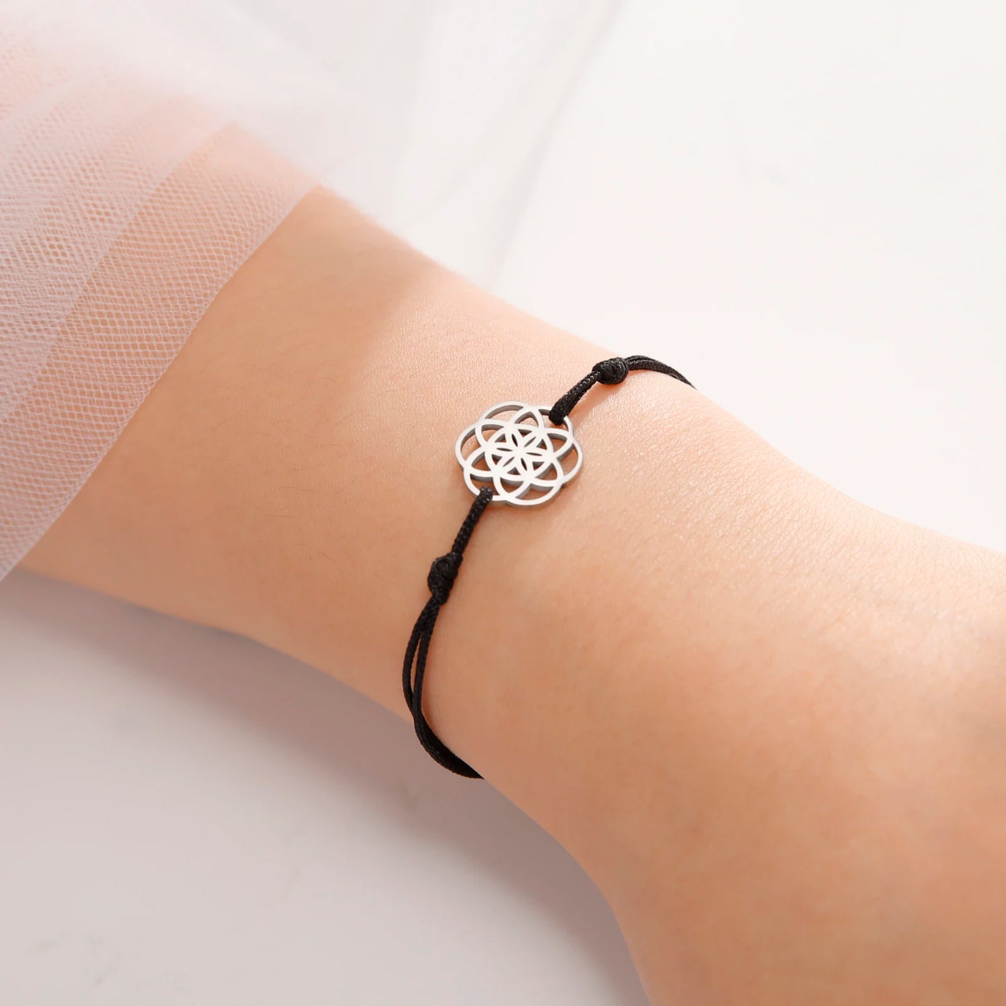 Bracelet cordon - fleur de vie